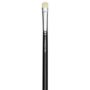 MAC 239 SYNTHETIC EYE SHADER BRUSH